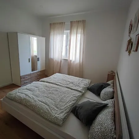 Magel شقة Waldsolms